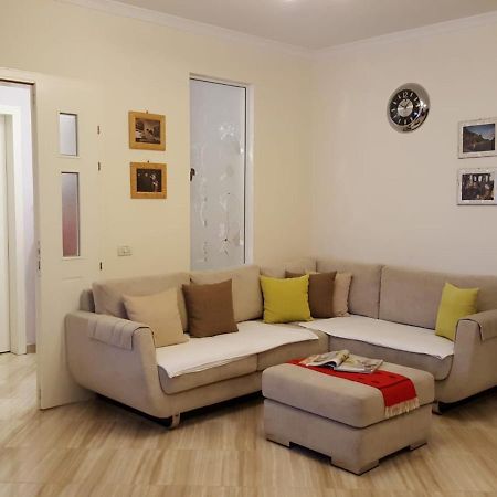 Holiday Center Apartment Shkodër Eksteriør billede